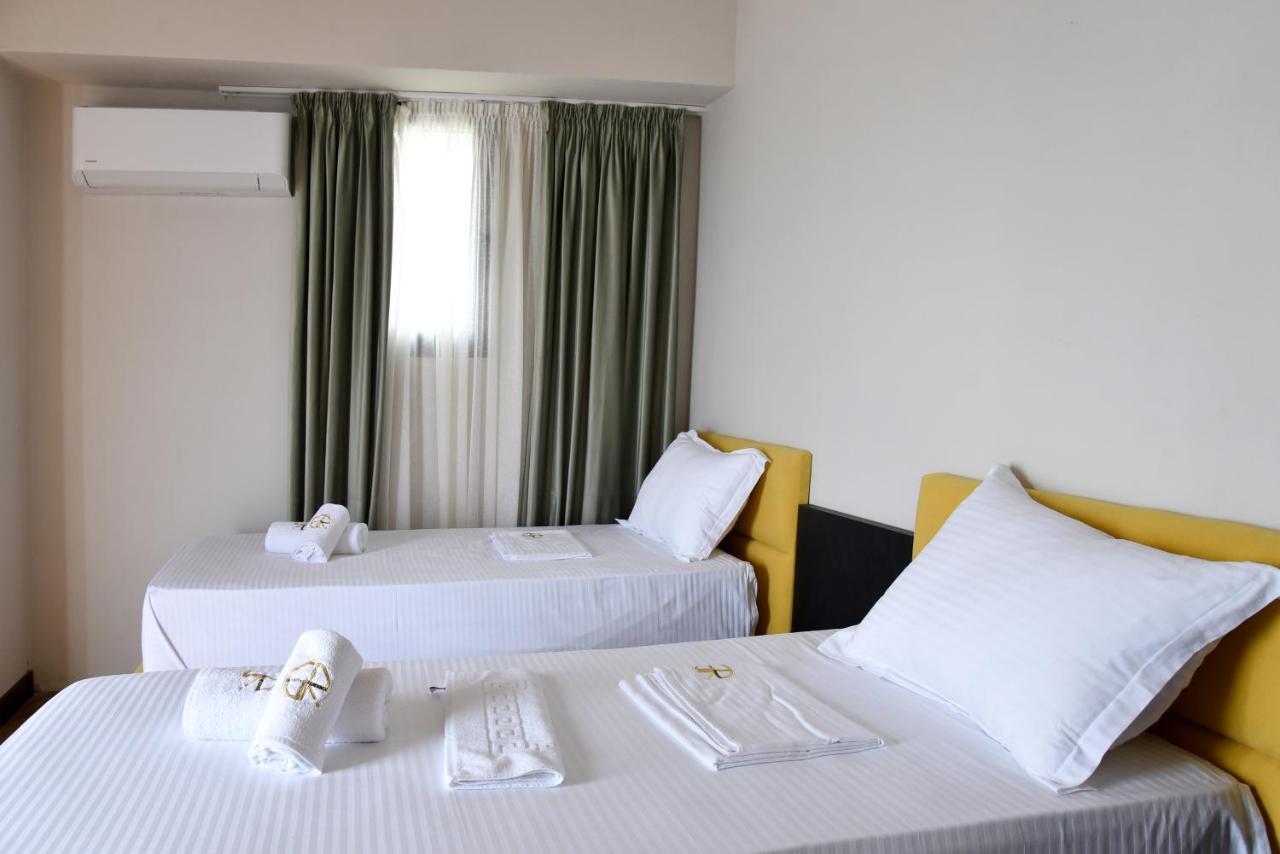 דרמי Gogo'S Boutique Hotel מראה חיצוני תמונה