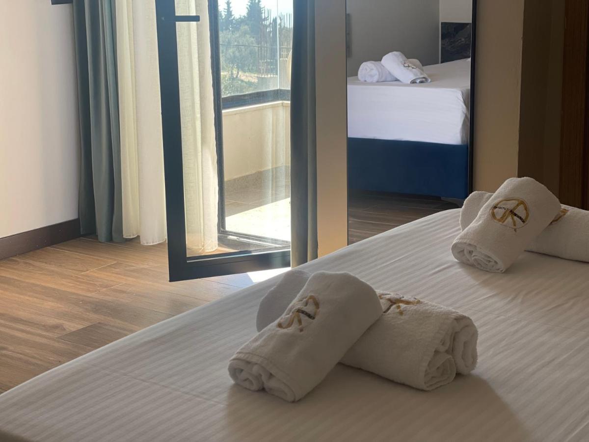 דרמי Gogo'S Boutique Hotel מראה חיצוני תמונה