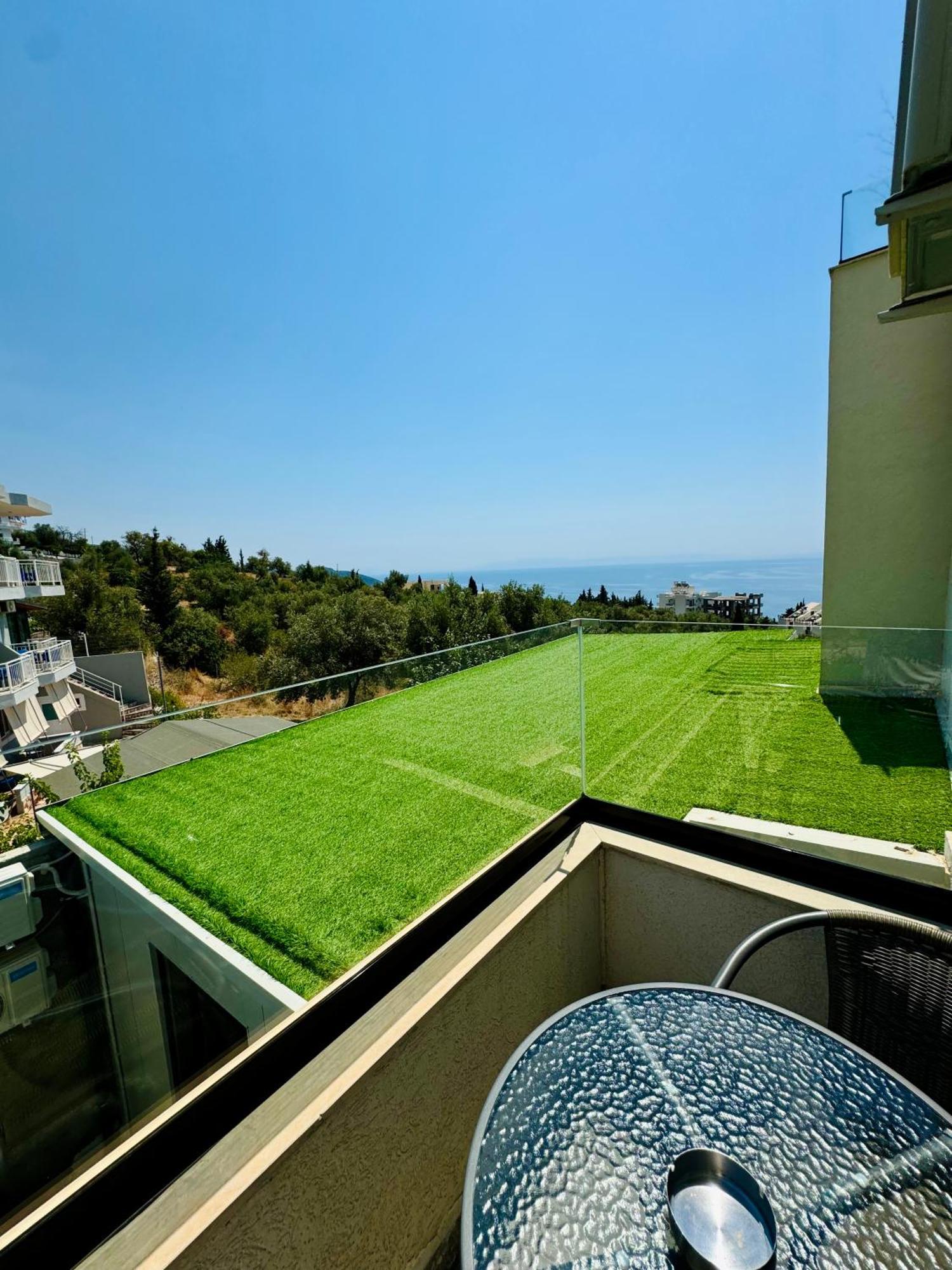 דרמי Gogo'S Boutique Hotel מראה חיצוני תמונה