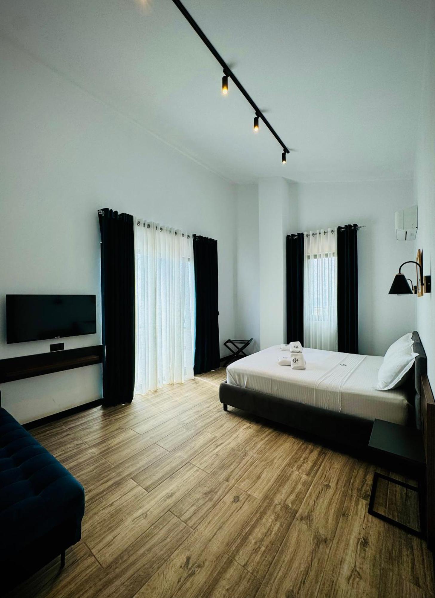 דרמי Gogo'S Boutique Hotel מראה חיצוני תמונה