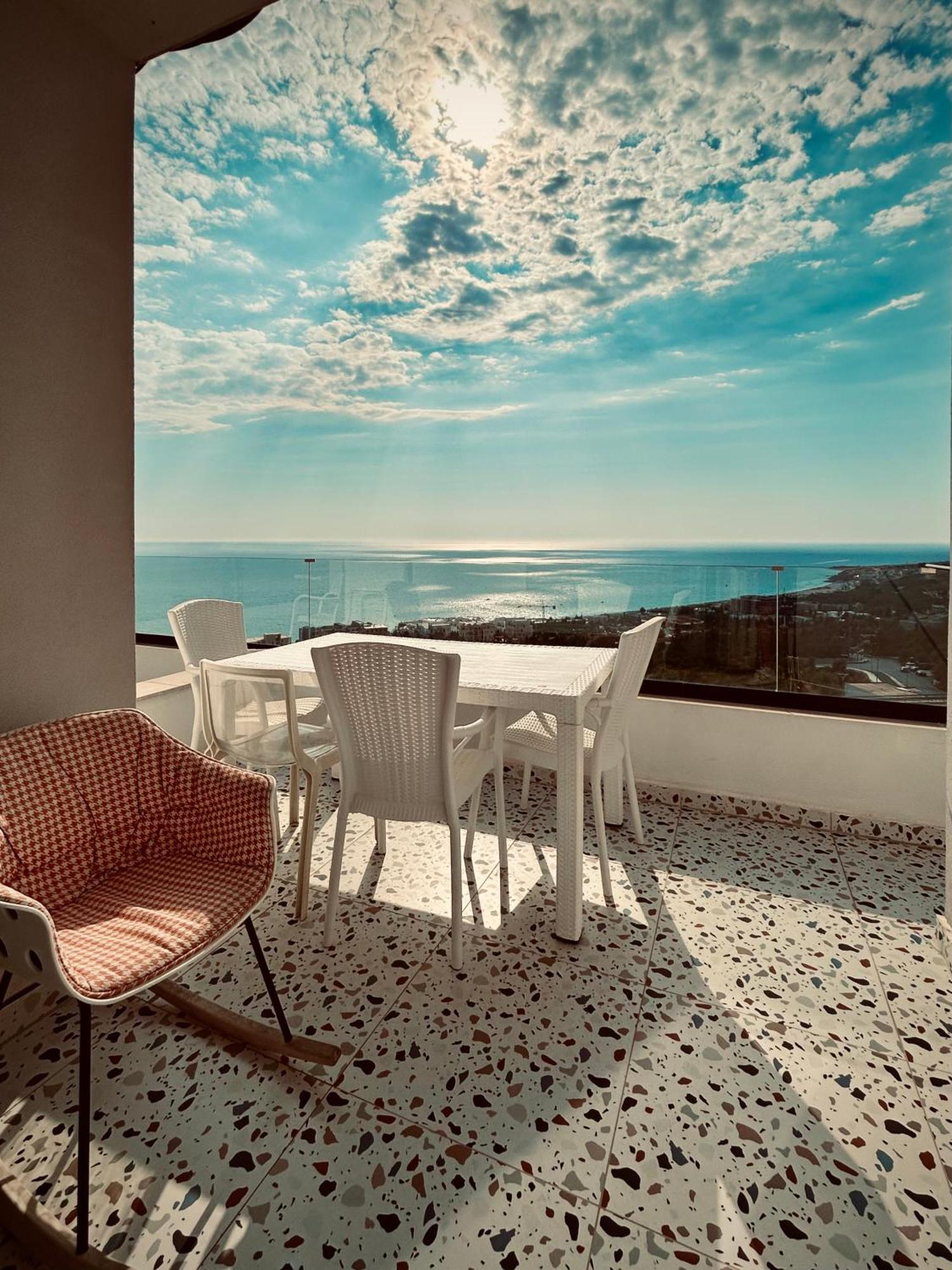 דרמי Gogo'S Boutique Hotel מראה חיצוני תמונה